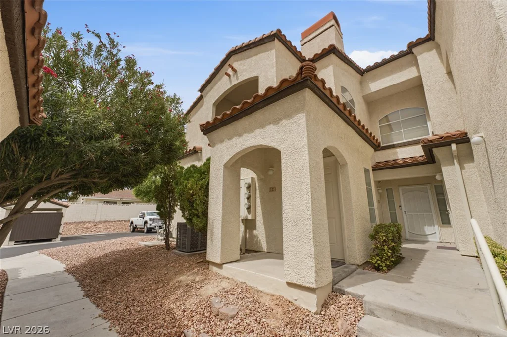 2975 Bluegrass, Henderson, NV 89074