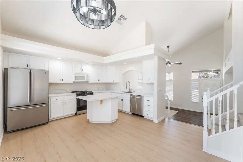 8872 Chapman, Las Vegas, NV 89129