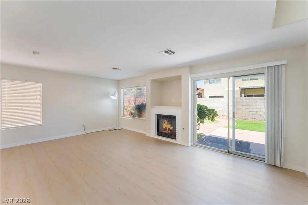 8872 Chapman, Las Vegas, NV 89129
