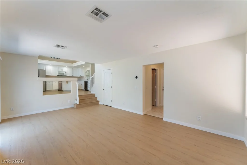 8872 Chapman, Las Vegas, NV 89129