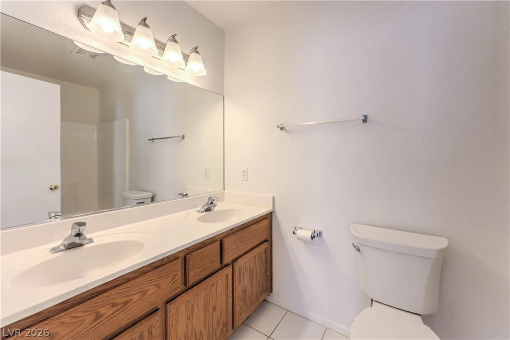 710 Turtleback, North Las Vegas, NV 89031