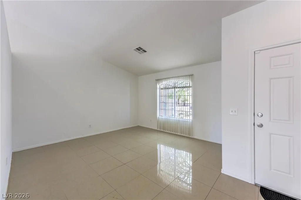 710 Turtleback, North Las Vegas, NV 89031