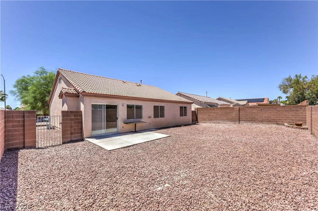 710 Turtleback, North Las Vegas, NV 89031