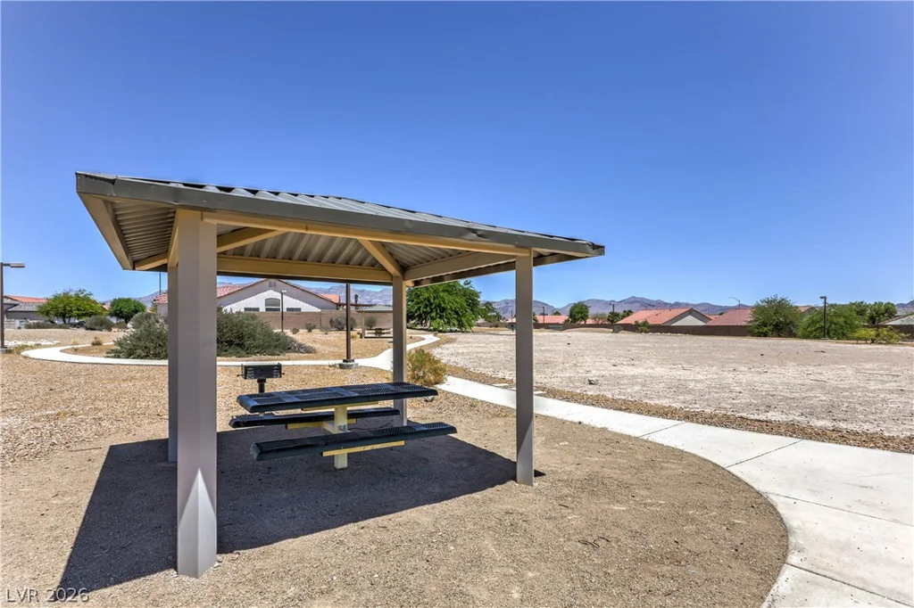 710 Turtleback, North Las Vegas, NV 89031