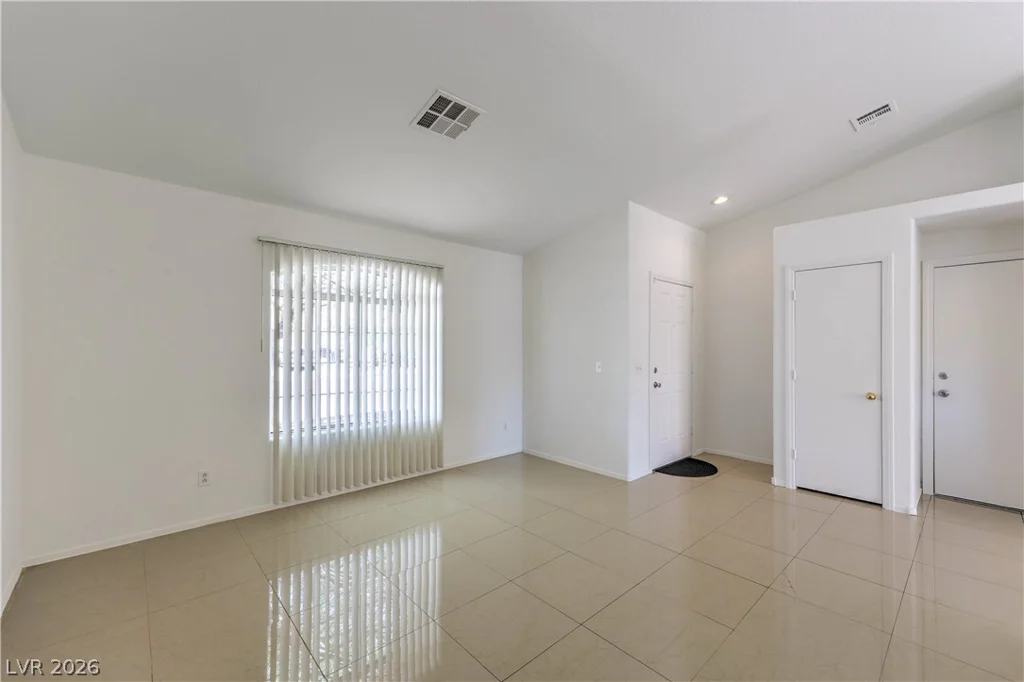 710 Turtleback, North Las Vegas, NV 89031