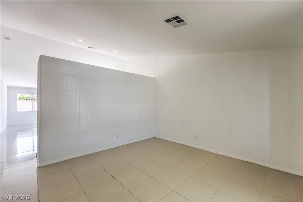 710 Turtleback, North Las Vegas, NV 89031