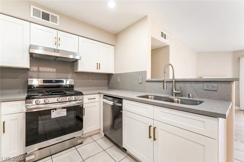 3144 Tarpon, Las Vegas, NV 89120