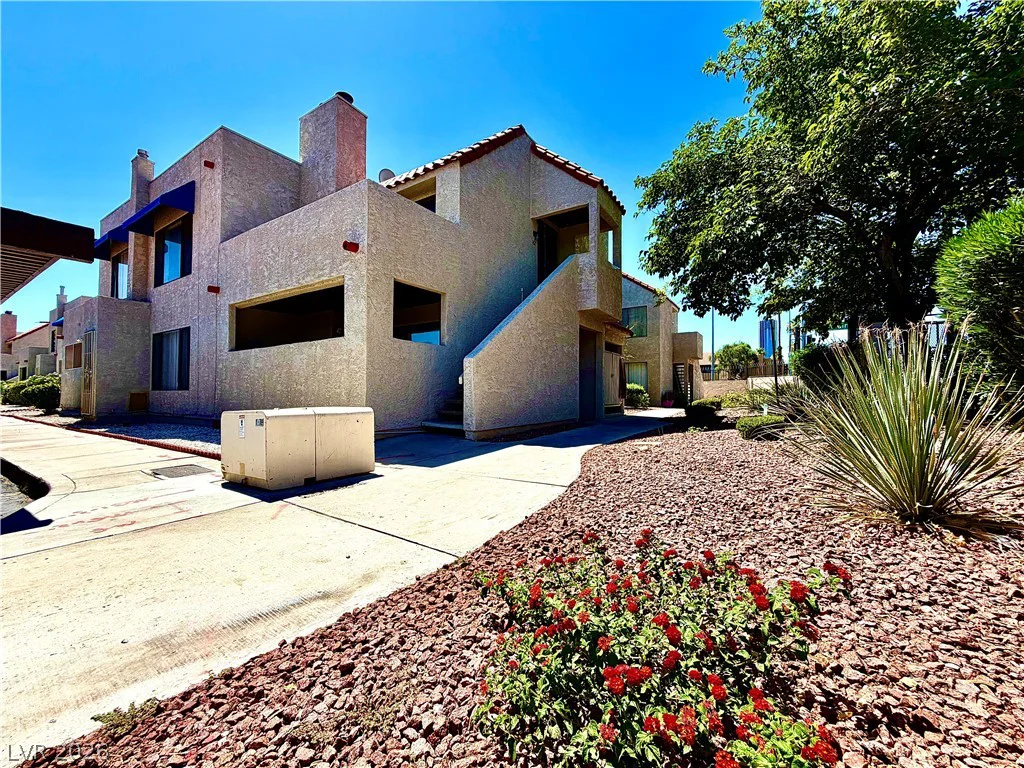 4351 Gannet, Las Vegas, NV 89103