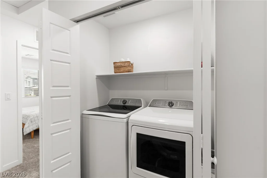 6308 Foxes Dale, Las Vegas, NV 89166
