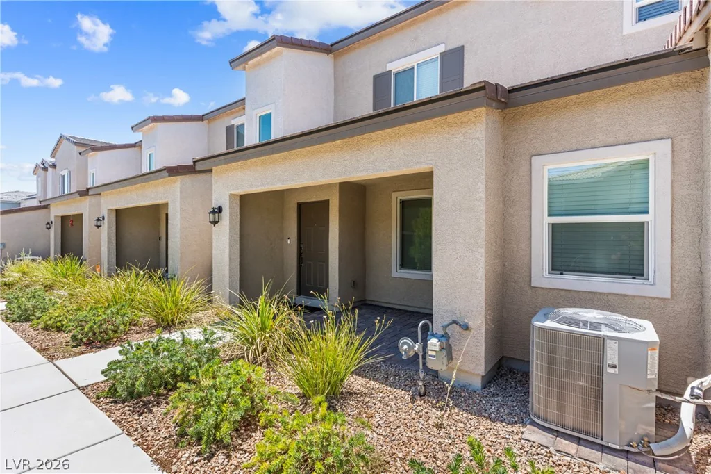 6308 Foxes Dale, Las Vegas, NV 89166