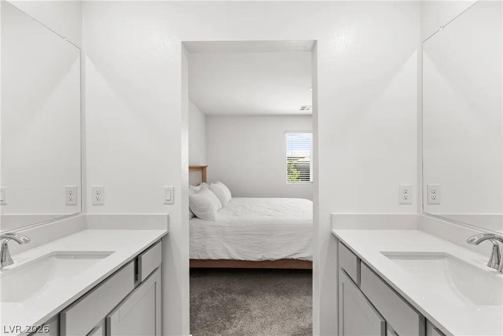 6308 Foxes Dale, Las Vegas, NV 89166