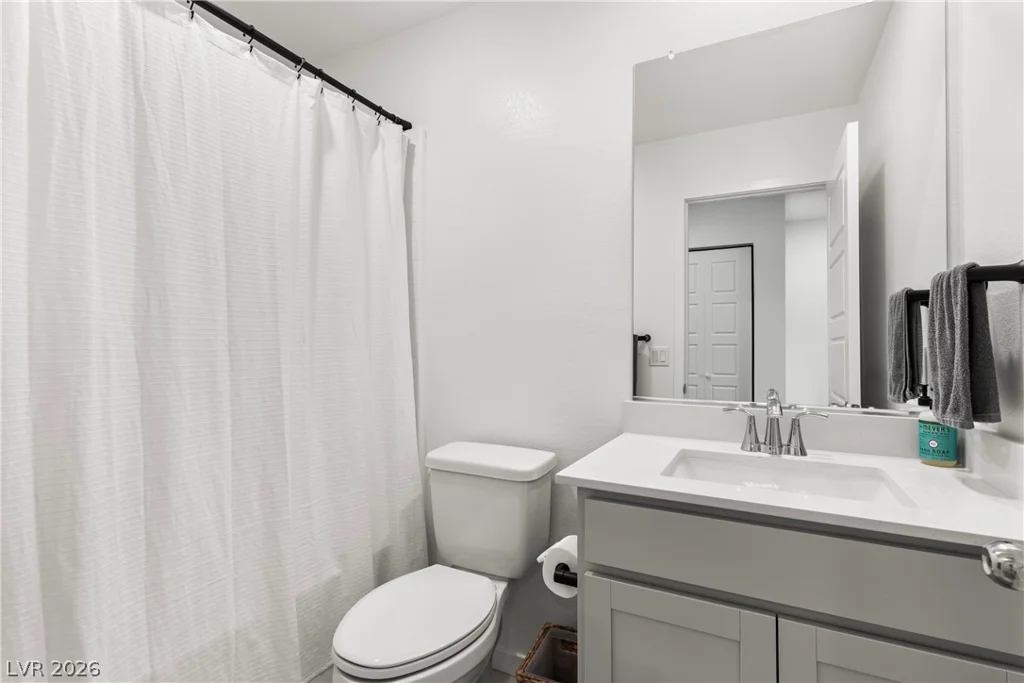 6308 Foxes Dale, Las Vegas, NV 89166