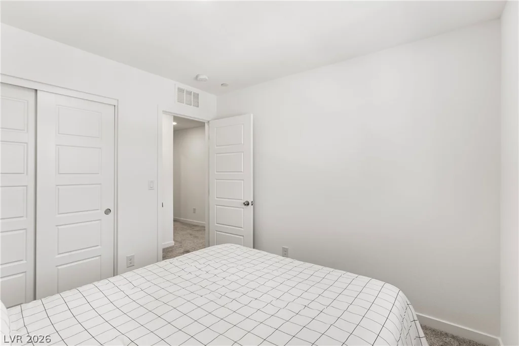 6308 Foxes Dale, Las Vegas, NV 89166