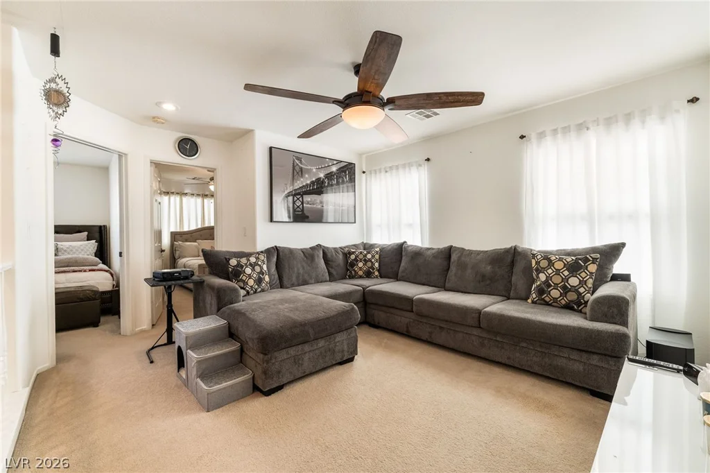 87 Glen Park, Las Vegas, NV 89183