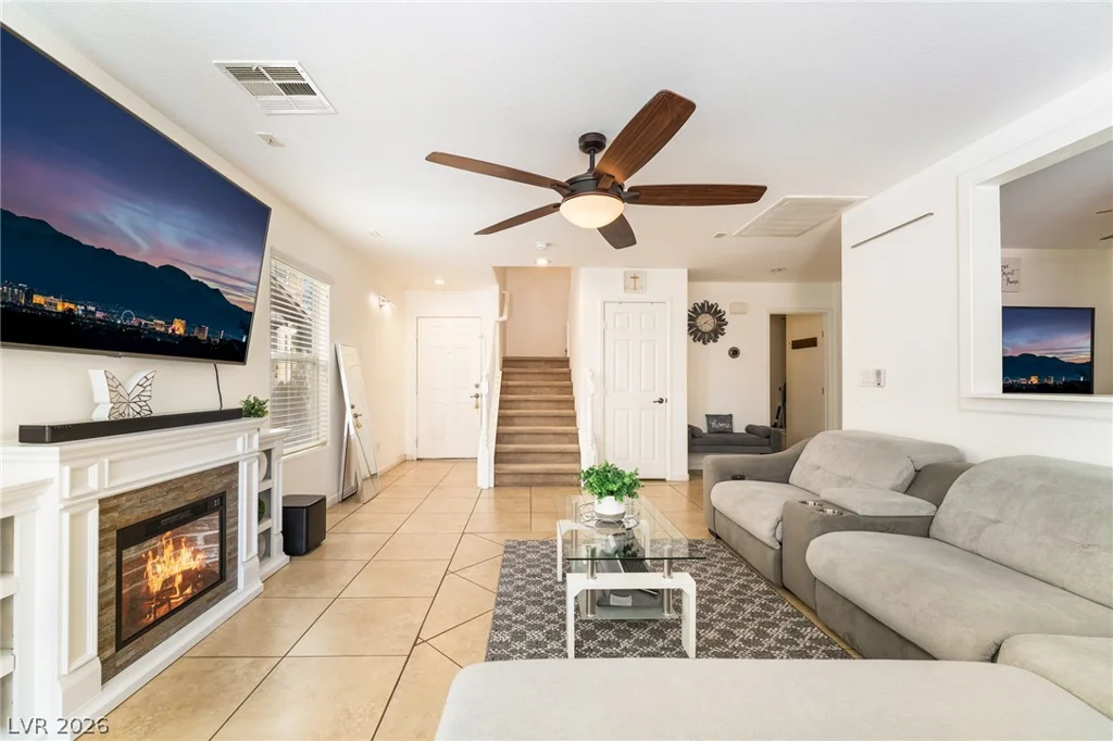87 Glen Park, Las Vegas, NV 89183