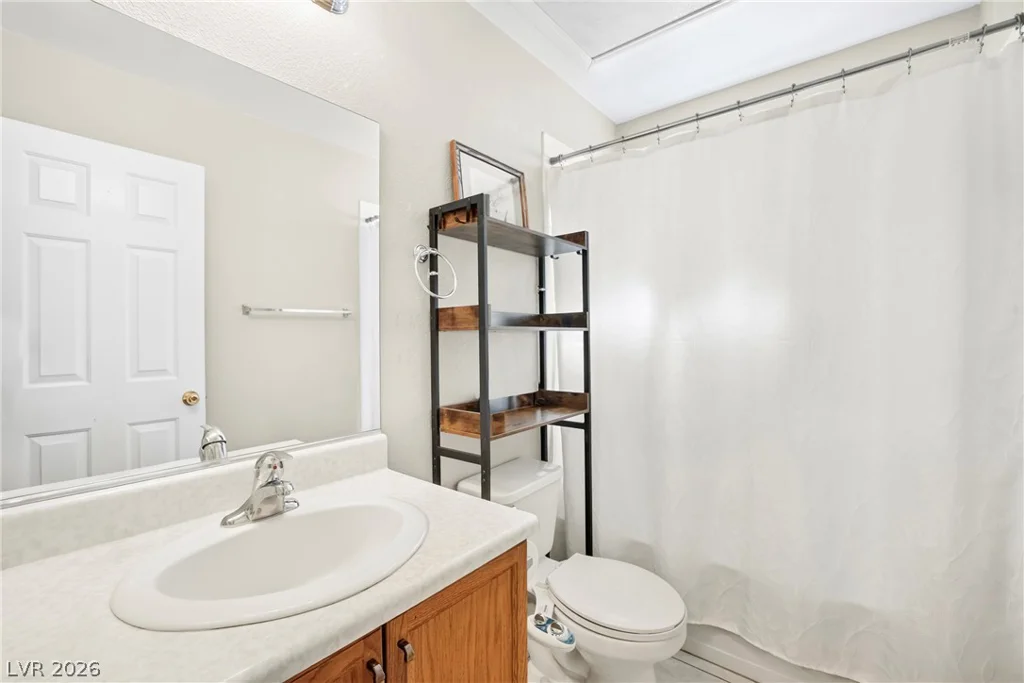 6240 Curlew, Las Vegas, NV 89122