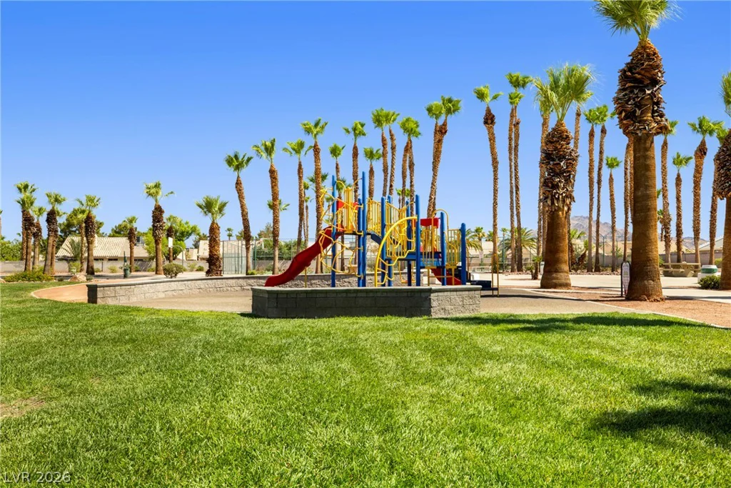 6240 Curlew, Las Vegas, NV 89122