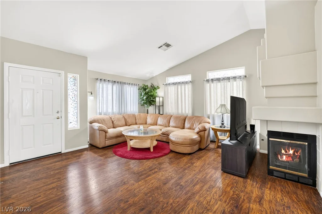 6240 Curlew, Las Vegas, NV 89122