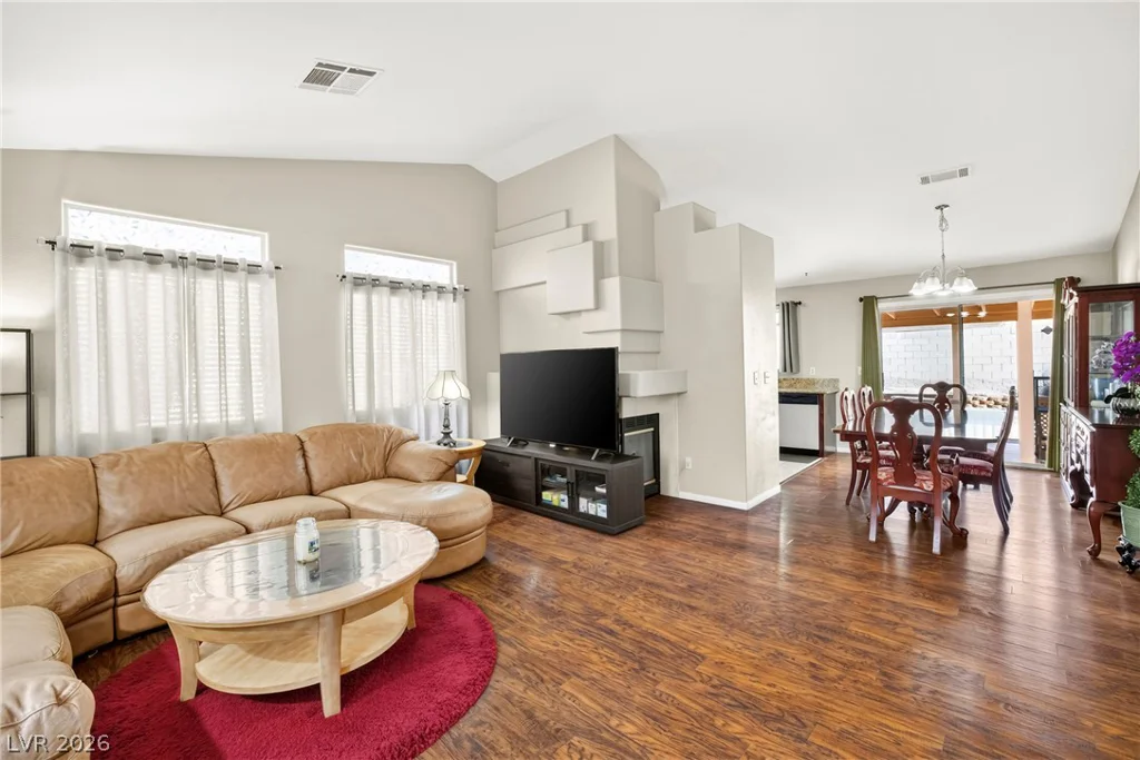 6240 Curlew, Las Vegas, NV 89122