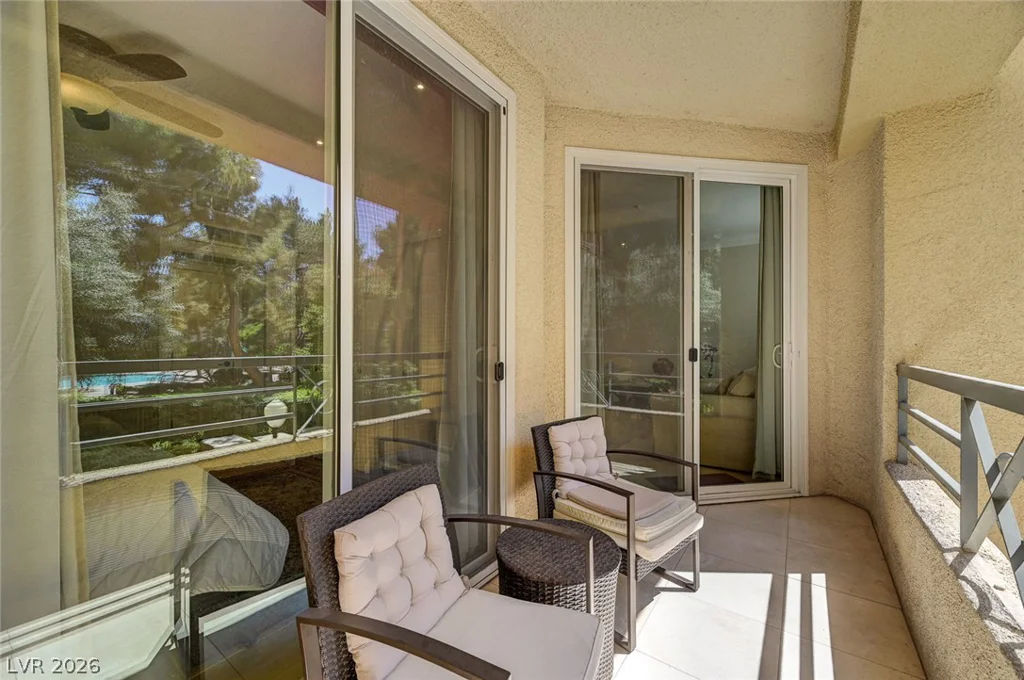 230 Flamingo, Las Vegas, NV 89169