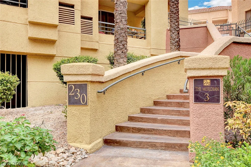 230 Flamingo, Las Vegas, NV 89169
