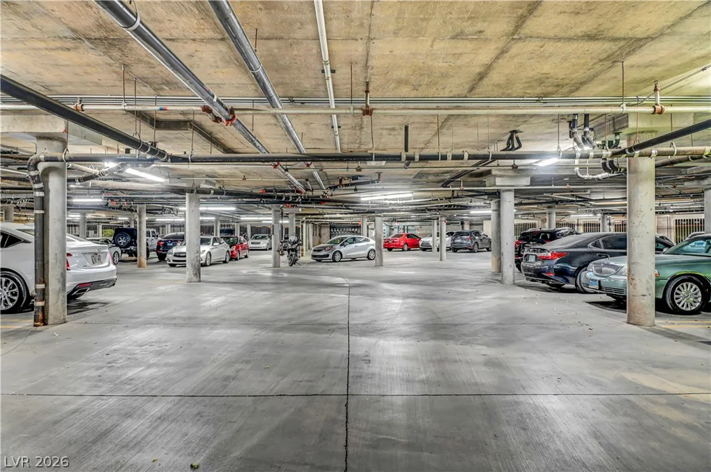 230 Flamingo, Las Vegas, NV 89169