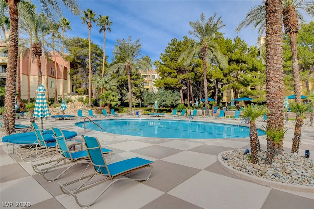 230 Flamingo, Las Vegas, NV 89169