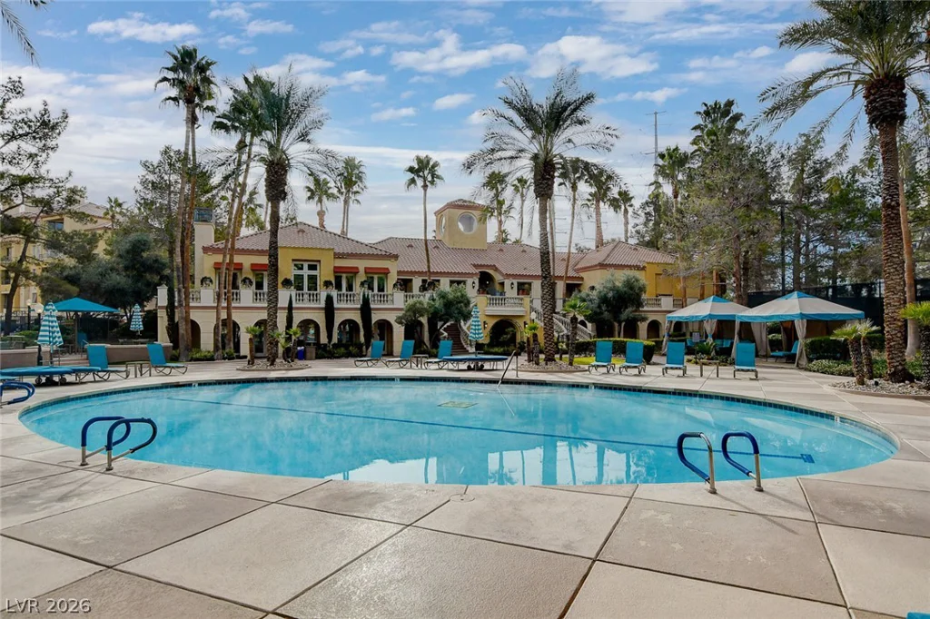 230 Flamingo, Las Vegas, NV 89169