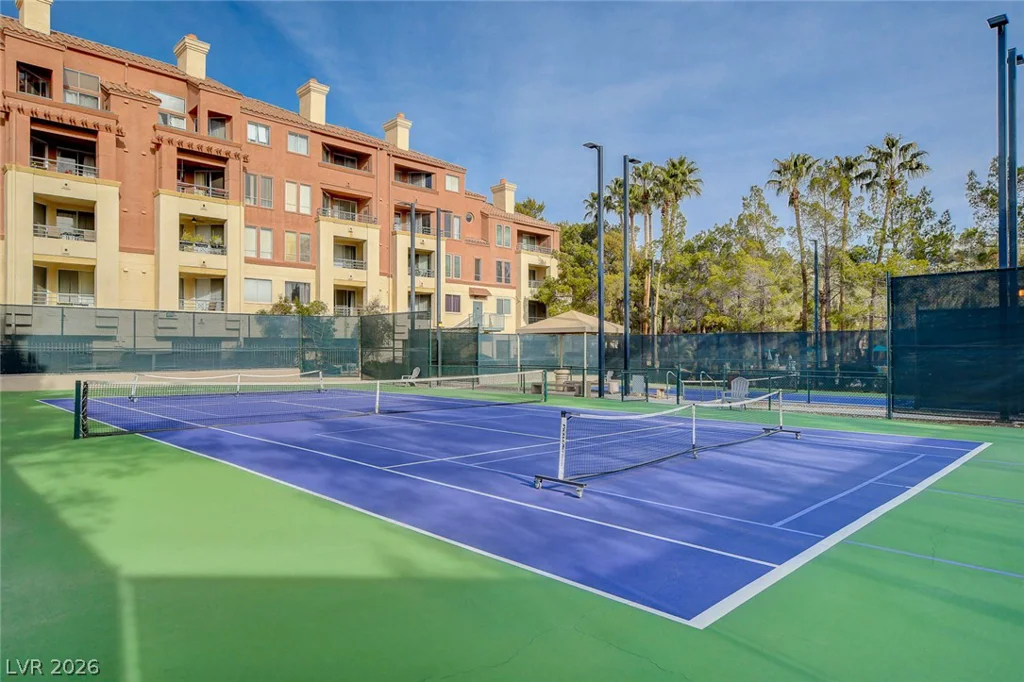 230 Flamingo, Las Vegas, NV 89169