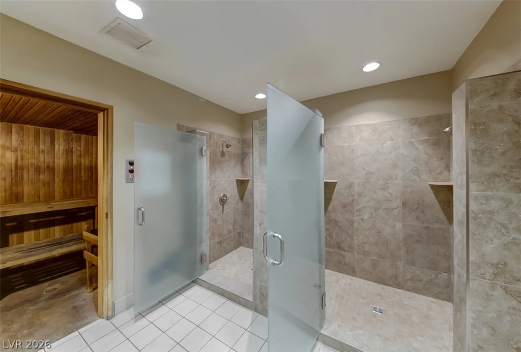 230 Flamingo, Las Vegas, NV 89169