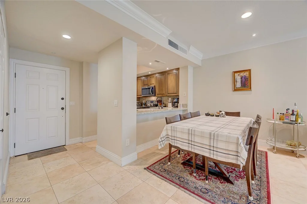 230 Flamingo, Las Vegas, NV 89169