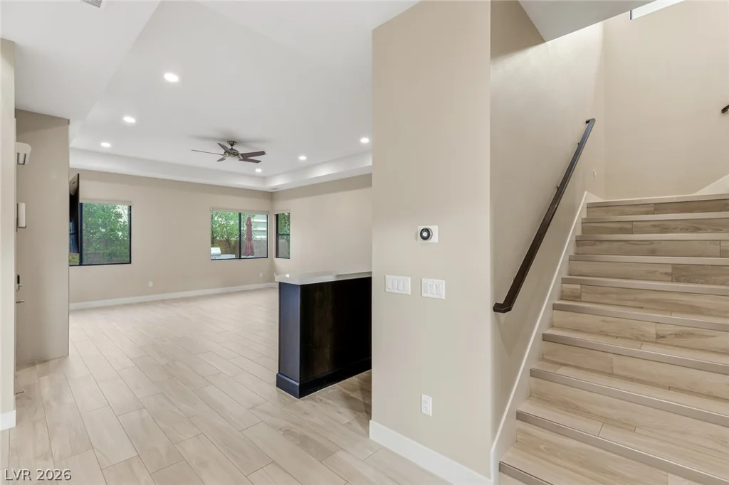 64 Grey Feather, Las Vegas, NV 89135