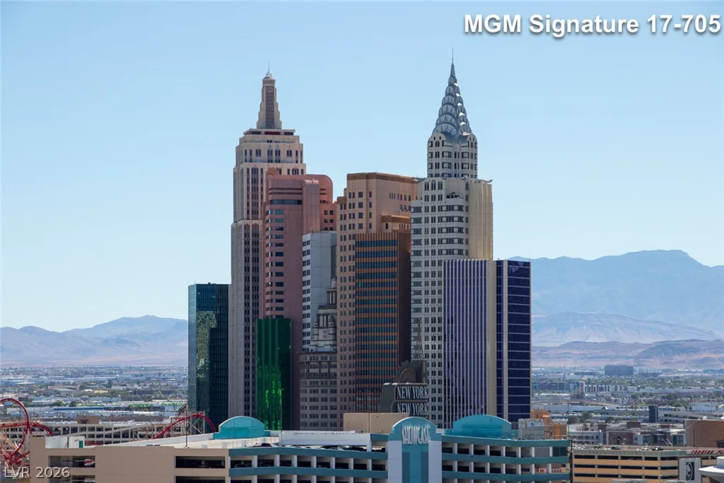 135 Harmon, Las Vegas, NV 89109