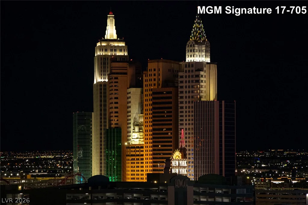 135 Harmon, Las Vegas, NV 89109
