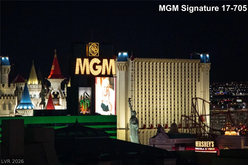135 Harmon, Las Vegas, NV 89109