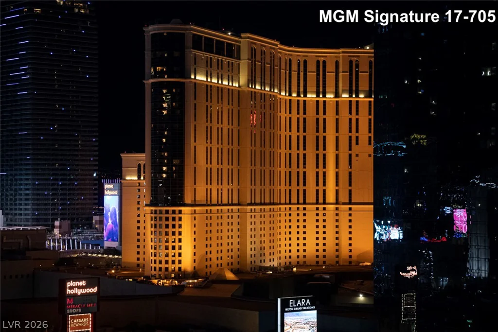 135 Harmon, Las Vegas, NV 89109
