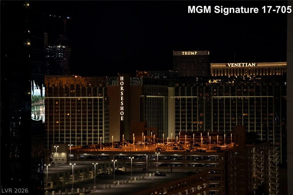 135 Harmon, Las Vegas, NV 89109