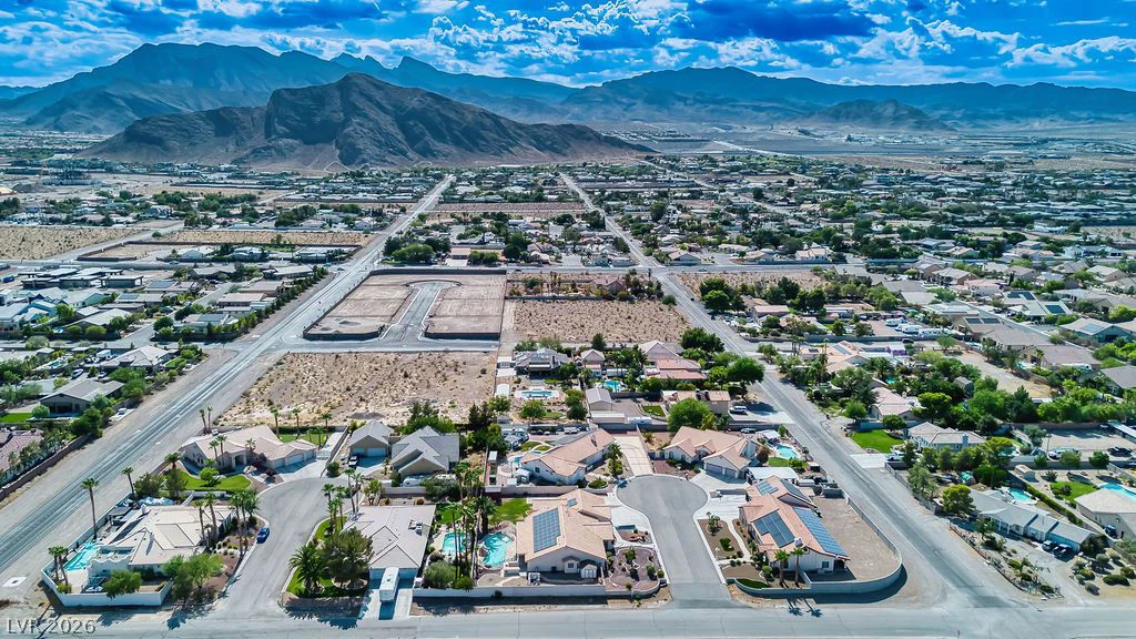 4465 Campbell, Las Vegas, NV 89129