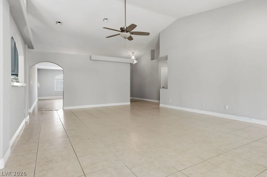 4465 Campbell, Las Vegas, NV 89129