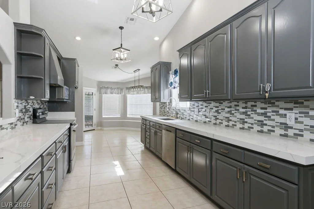 4465 Campbell, Las Vegas, NV 89129