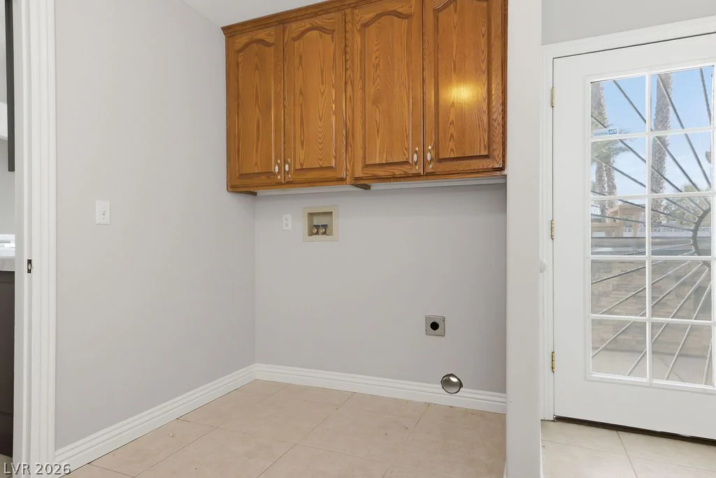 4465 Campbell, Las Vegas, NV 89129