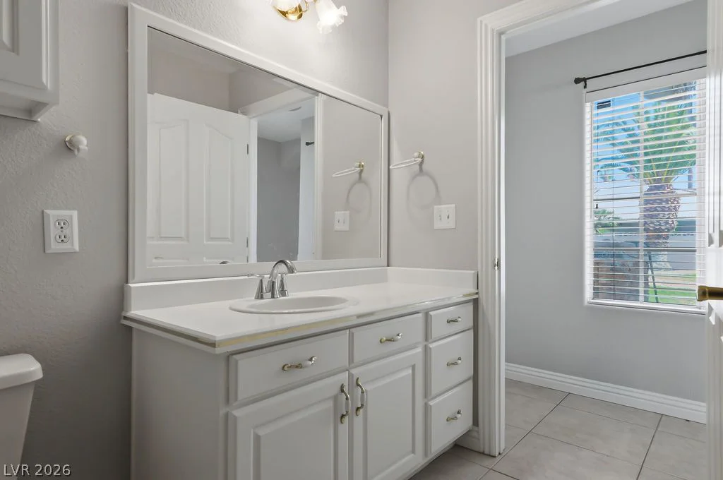 4465 Campbell, Las Vegas, NV 89129