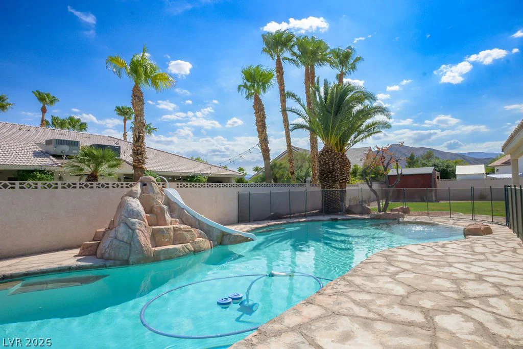 4465 Campbell, Las Vegas, NV 89129