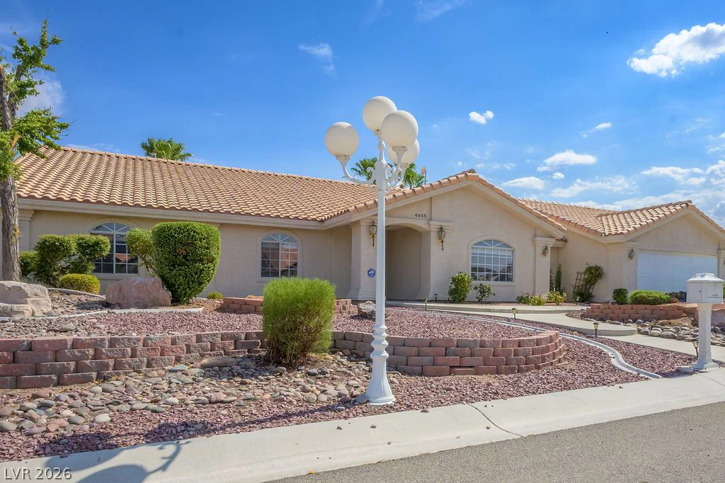 4465 Campbell, Las Vegas, NV 89129