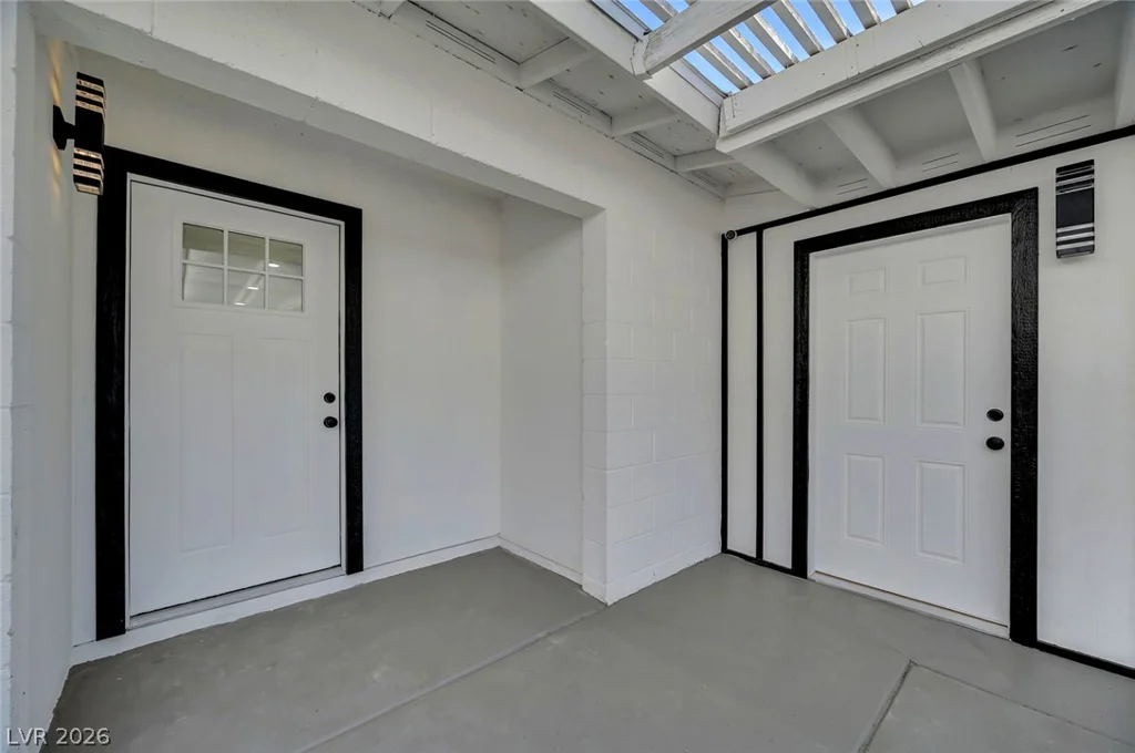 923 Laramore, Las Vegas, NV 89119