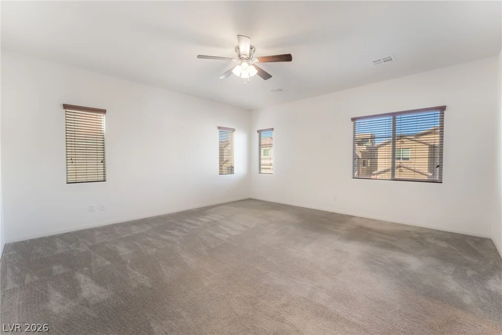7733 Pyrenees Park, Las Vegas, NV 89113