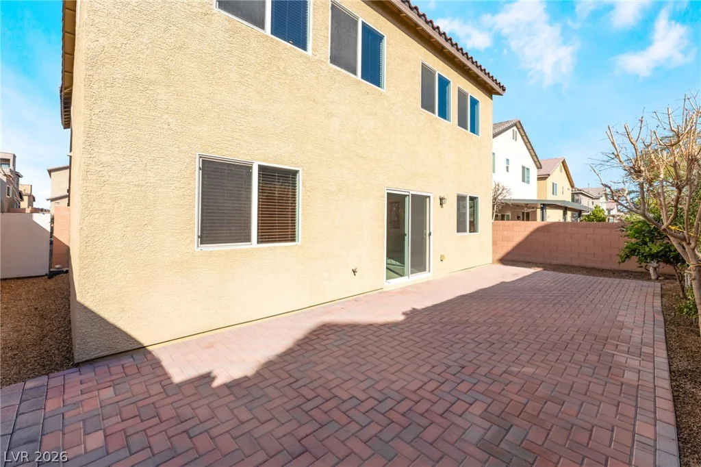 7733 Pyrenees Park, Las Vegas, NV 89113