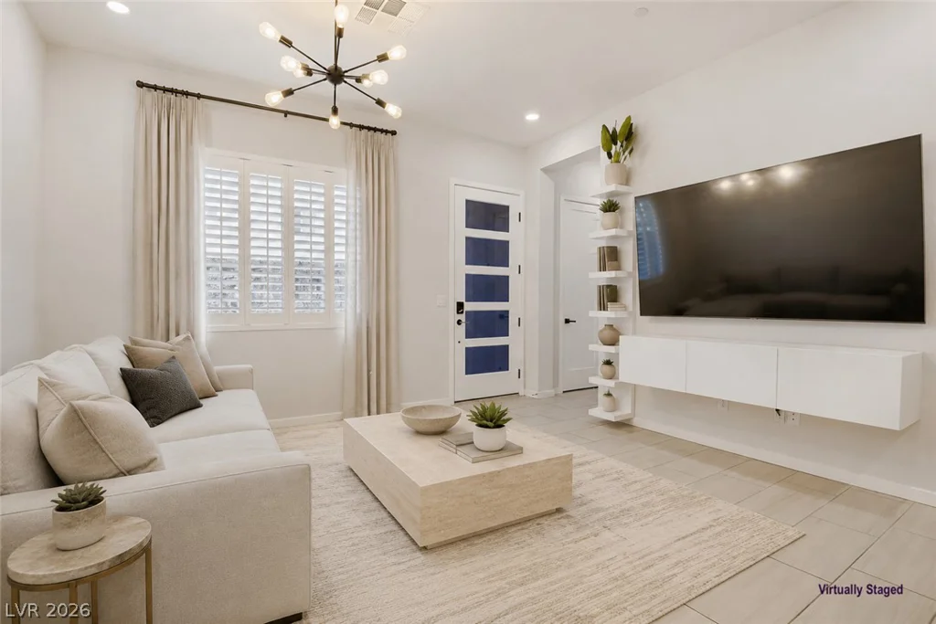 707 Glowing Horizon, Henderson, NV 89052