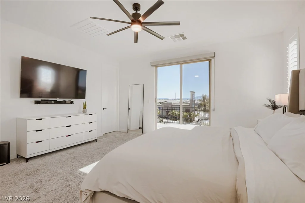 707 Glowing Horizon, Henderson, NV 89052