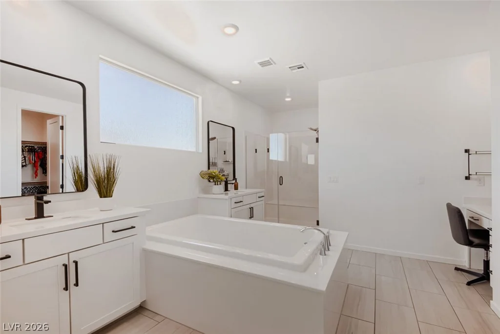 707 Glowing Horizon, Henderson, NV 89052